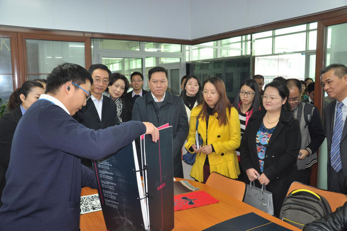 東莞市委常委、宣傳部部長潘新潮一行蒞臨常平科技園參觀交流 東莞市委常委、宣傳部部長潘新潮一行蒞臨常平科技園參觀交流