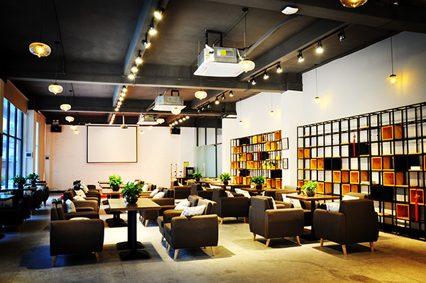 當資本拋棄共享辦公,品牌們是在等死還是在自救? 當資本拋棄共享辦公,品牌們是在等死還是在自救?