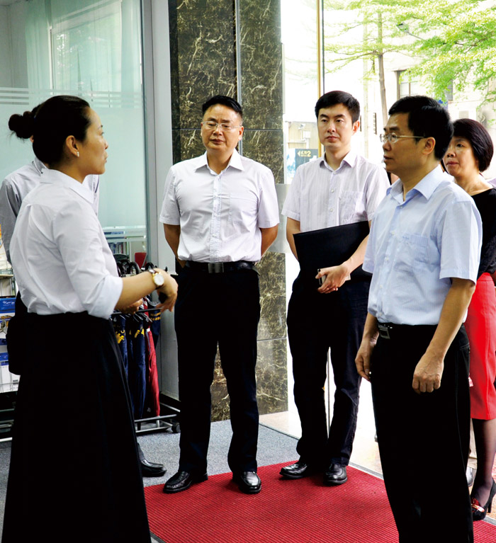 省府辦公廳政務(wù)信息處處長(zhǎng)來(lái)來(lái)訪