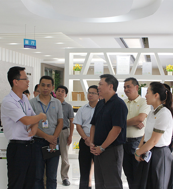 常平鎮(zhèn)委書記、鎮(zhèn)人大主席來訪