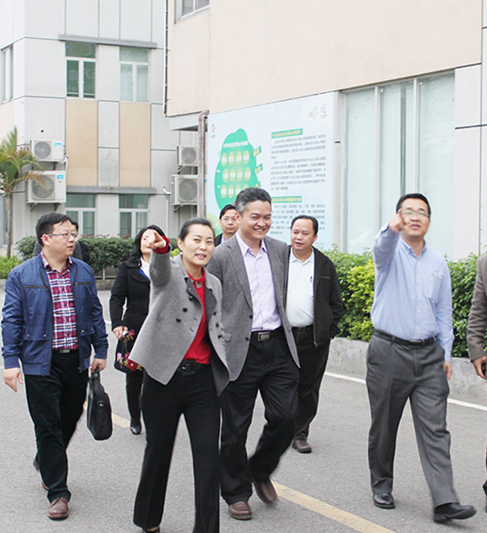 省經(jīng)信委生成服務(wù)處譚處來訪